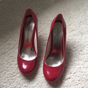 Red Pumps